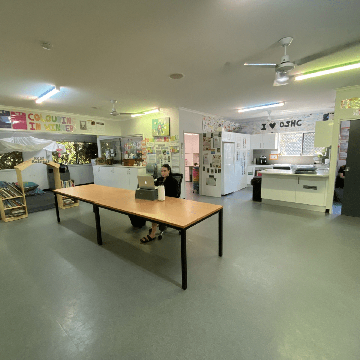 Word cloud: Blue Room.